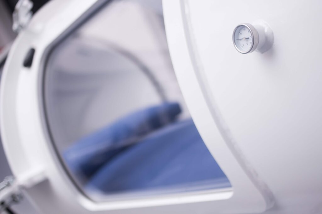 How Hyperbaric Oxygen Therapy Improves Brain Function
