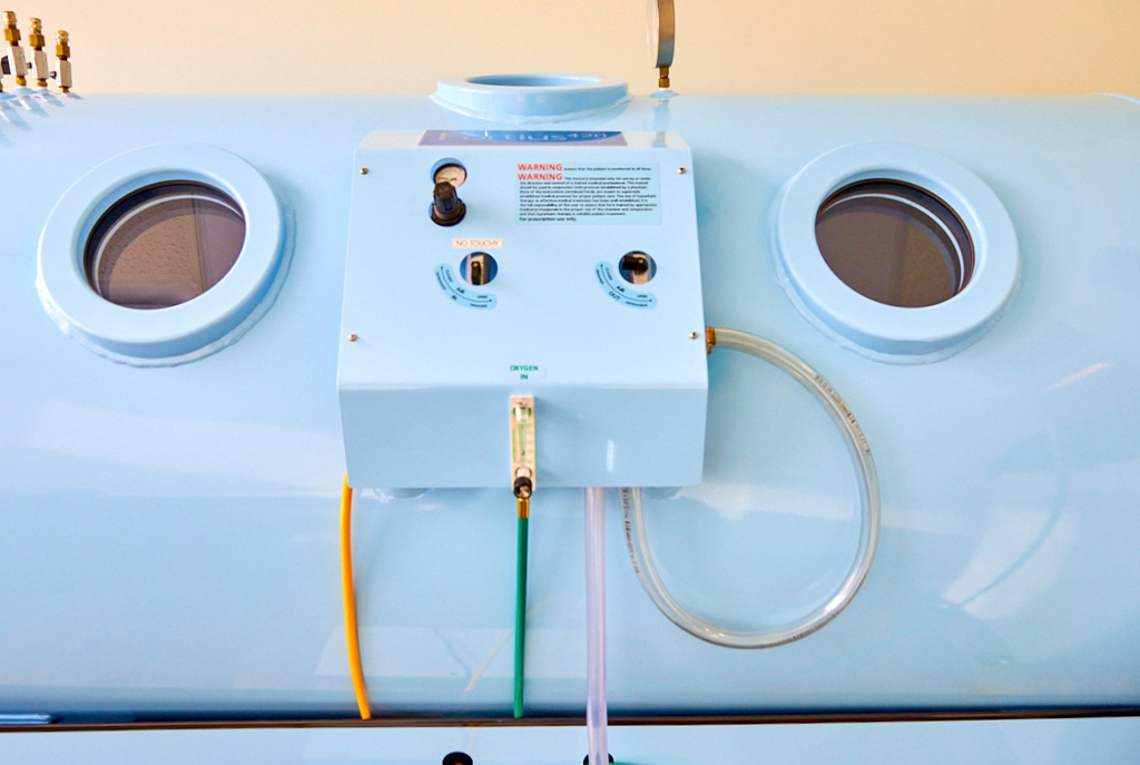 What is Hyperbaric Oxygen Therapy and Who Can Benefit